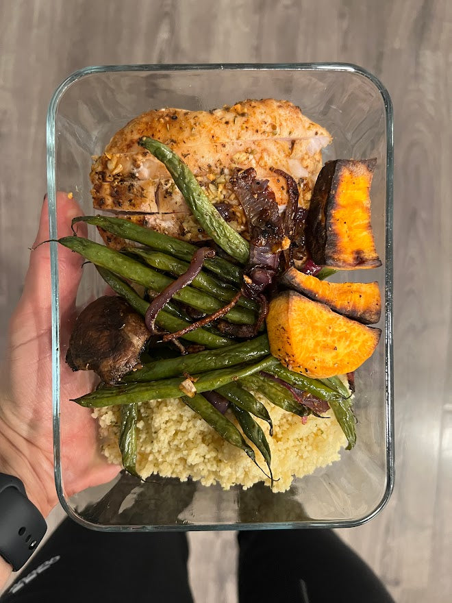 Easy sheet pan chicken & veggies